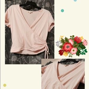 Pink, wrap top✨
